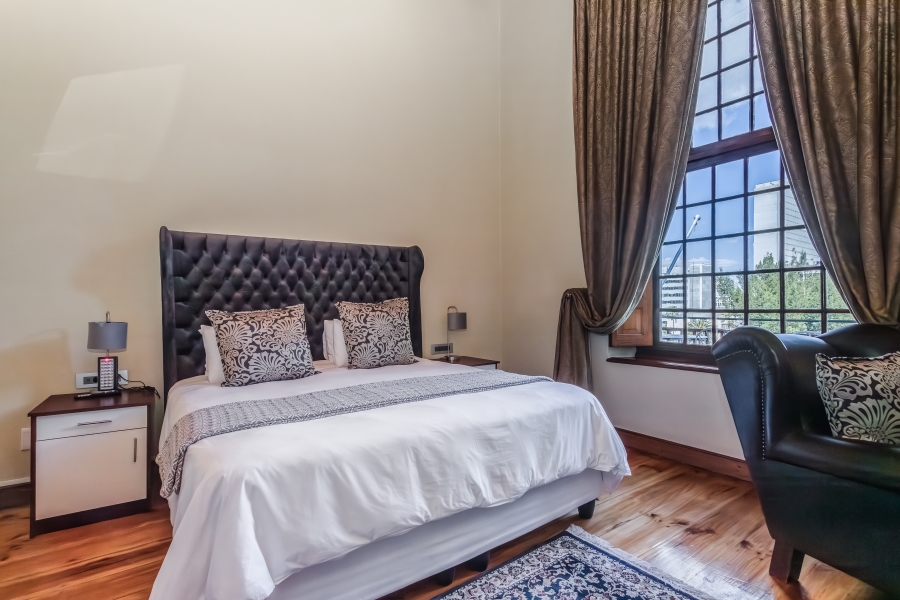 7 Bedroom Property for Sale in Cape Town City Centre Western Cape
